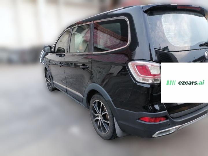 Forthing SX6 2016 1.6L MT Luxury photo 4