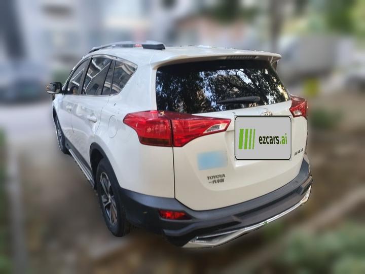 RAV4 2015 2.0L CVT RWD photo 4