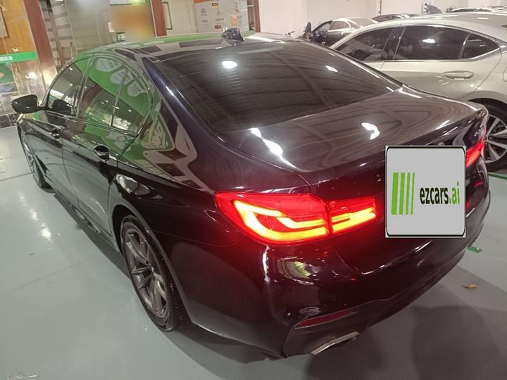 5 Series Imported 2019 Facelift 525i M Sport Package photo 4