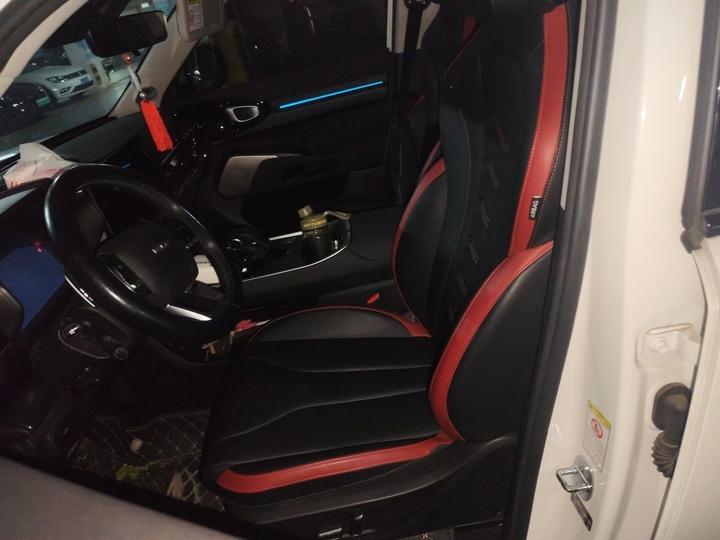 2022 1.5T DCT RWD photo 7