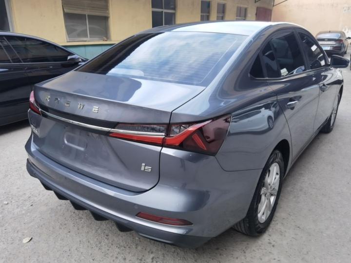 i5 2023 1.5L MT Comfort photo 4
