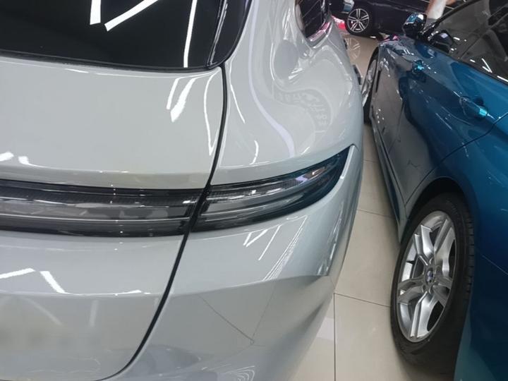 ET5T 2023 75kWh Touring photo 7