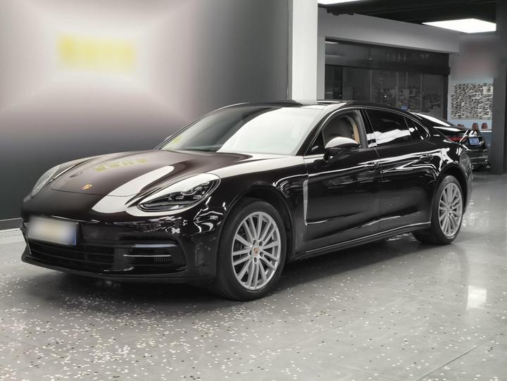 2019 Panamera Executive Extended 2.9T