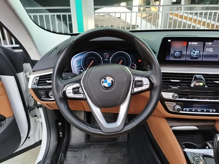 6 SeriesGT 2019 630i Luxury Design Package photo 2