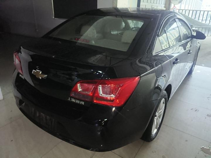 2015 1.5L Classic SE MT photo 6