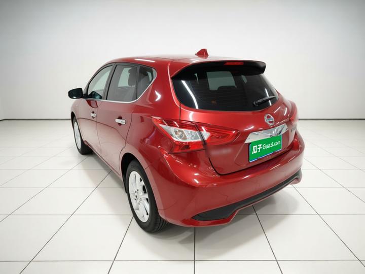 Tiida 2021 1.6L CVT photo 4