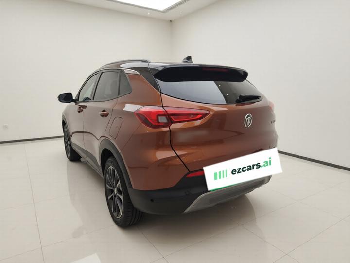 2020 20T CVT Luxury photo 4