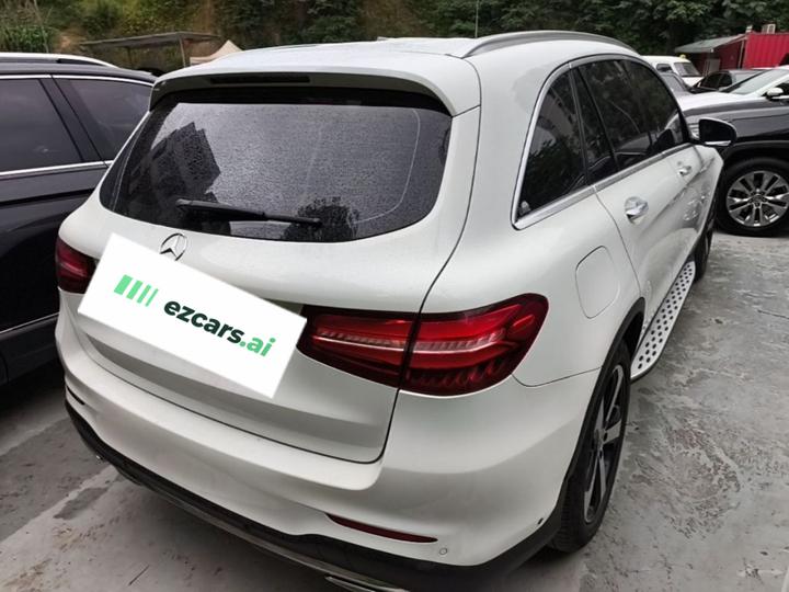 GLC 2018 Facelift GLC 260 4MATIC Luxury photo 4