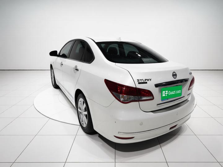 Sylphy 2019 Classic 1.6XE+ CVT Connected Luxury photo 4