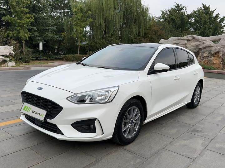 Focus 2020 Hatchback EcoBoost 180 AT