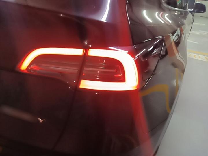 Model Y 2022 Facelift RWD photo 7