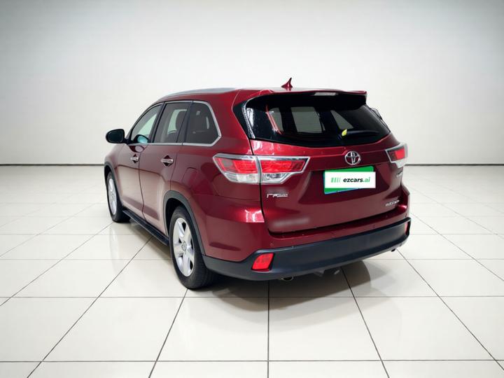 Highlander 2017 2.0T AWD Luxury 7-Seater photo 4
