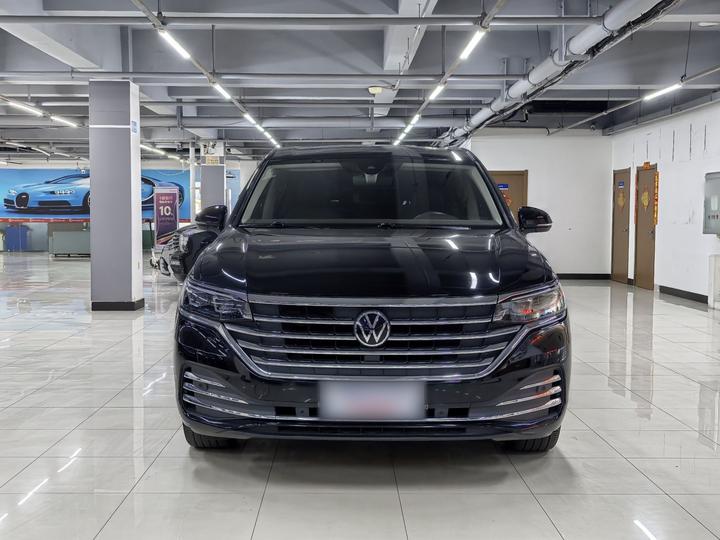 Viloran 2020 380TSI Premium photo 2