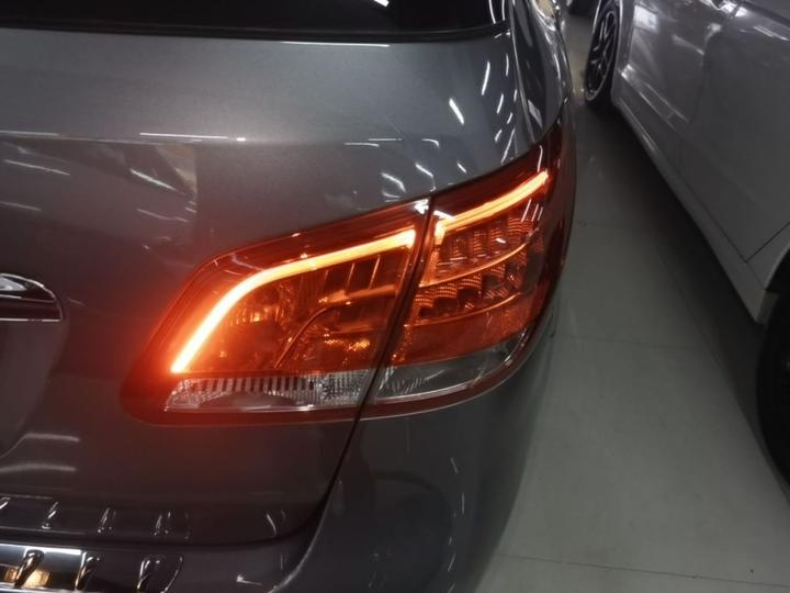 B-Class 2018 B 200 Dynamic photo 7