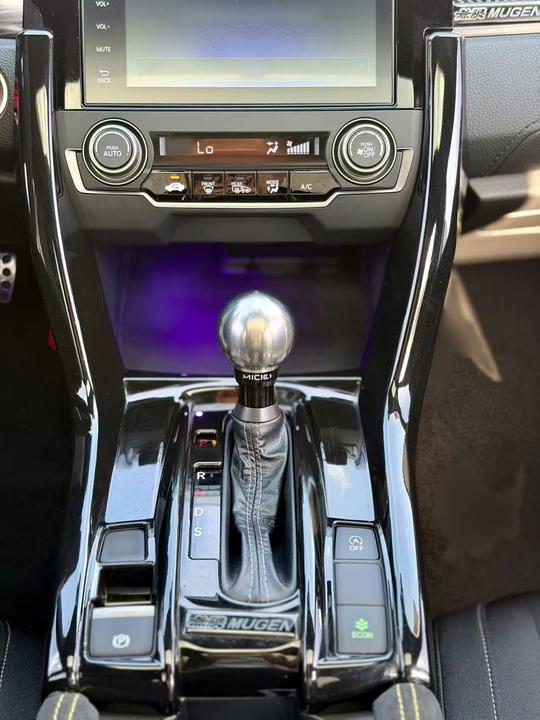 Civic 2021 HATCHBACK 220TURBO CVT photo 8