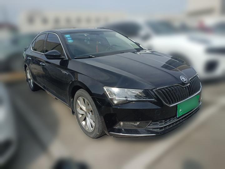 Superb 2018 TSI330 DSG Comfort China V photo 3