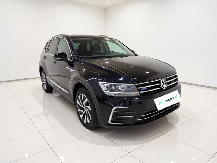 Tiguan L EV 2020 430PHEV PHEV Premium photo 3