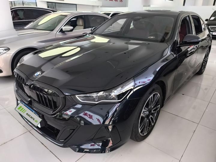 5 Series 2026 530Li Leading M Sport Package