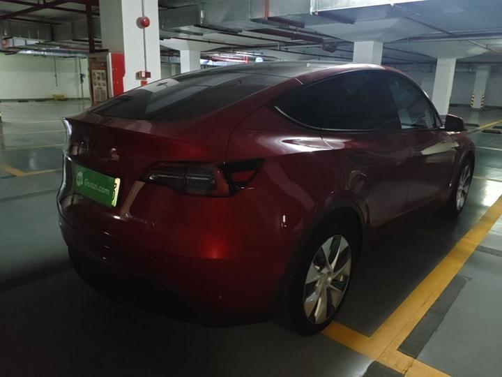 Model Y 2022 RWD photo 6