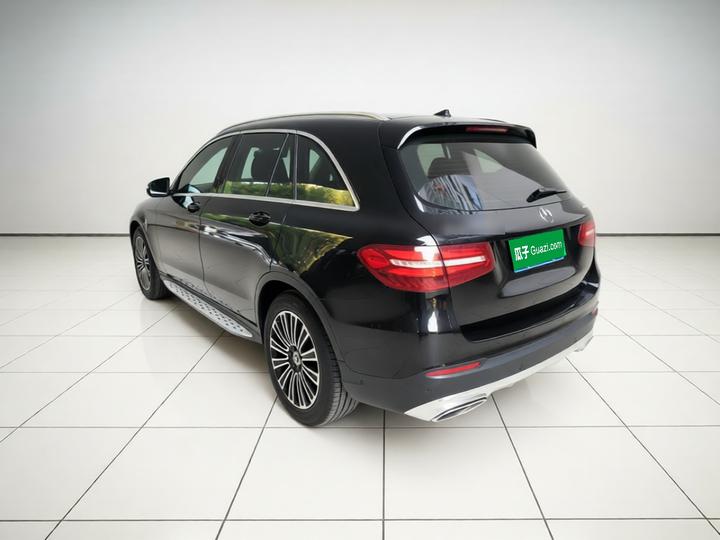 GLC 2019 GLC 200 L 4MATIC photo 4