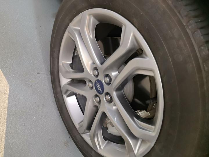 Edge 2018 EcoBoost 245 RWD 7-Seater China VI photo 8