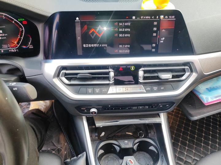 3 Series 2020 325i M M Sport Night Package photo 5