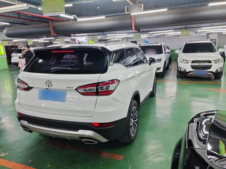 Zhonghua V6 2018 1.5T AT Premium photo 5