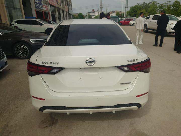 Sylphy 2021 1.6L XL CVT Enjoy photo 3