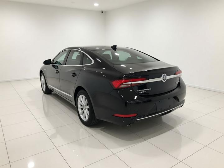LaCrosse 2022 552T Luxury photo 4