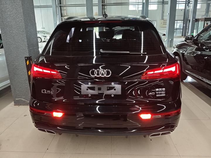 Q5L 2022 40T Fashion Dynamic photo 2