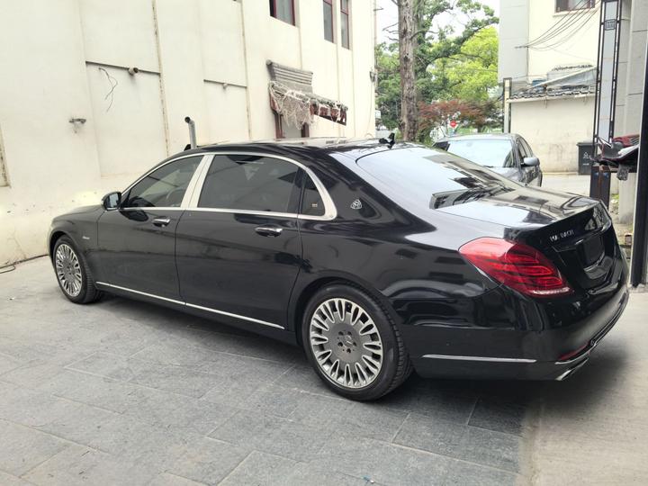 Maybach S-Class 2016 S 400 4MATIC photo 4