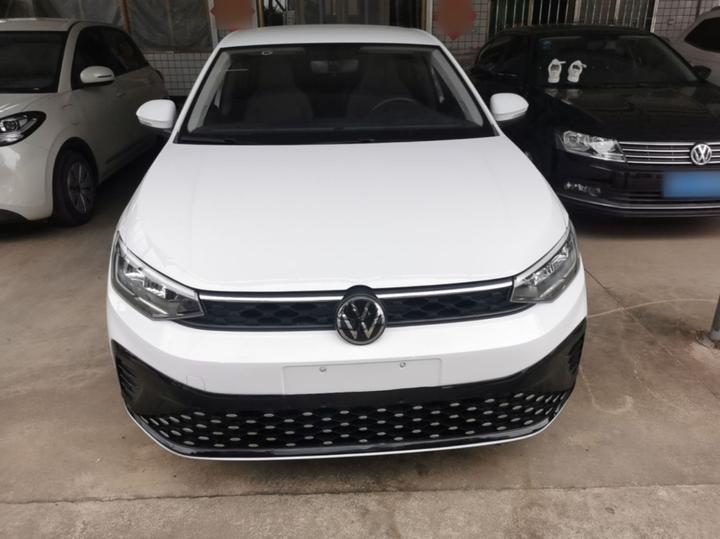 Lavida 2023 1.5L AT photo 2