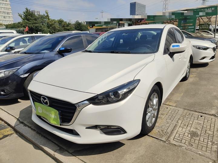 3 Axela 2019 Sedan 1.5L AT Comfort China VI