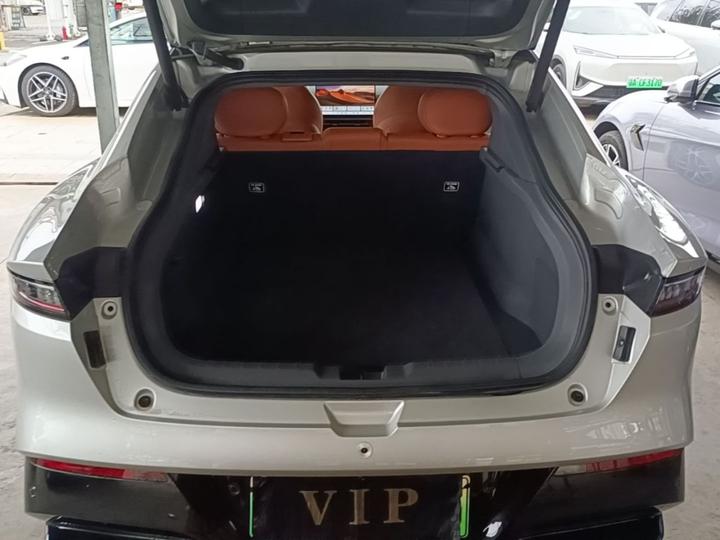 Yipai eπ007 2025 EV 565 AWD Max Pilot photo 8