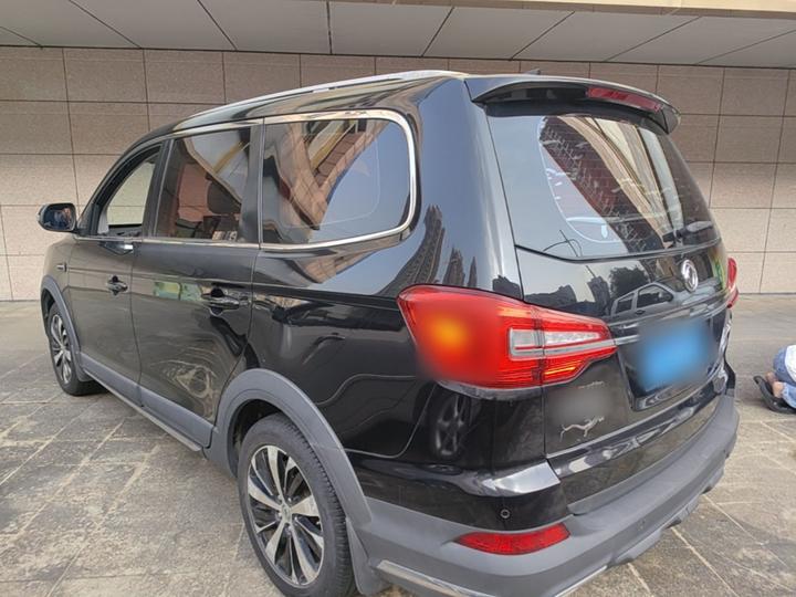 X6 2017 Energetic Series 1.5T CVT Premium photo 4
