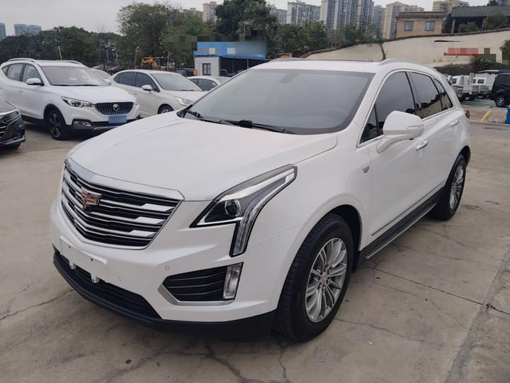 XT5 2018 25T Luxury