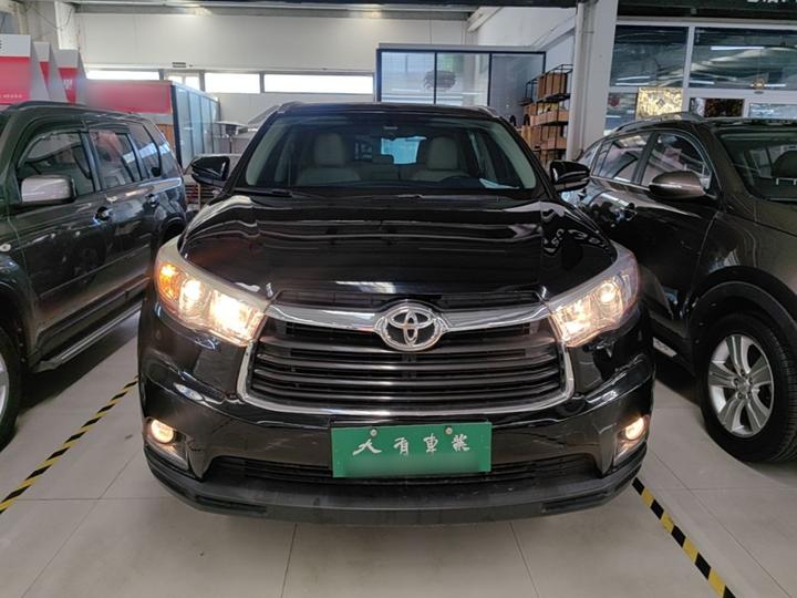 Highlander 2015 2.0T AWD Luxury 7-Seater photo 2