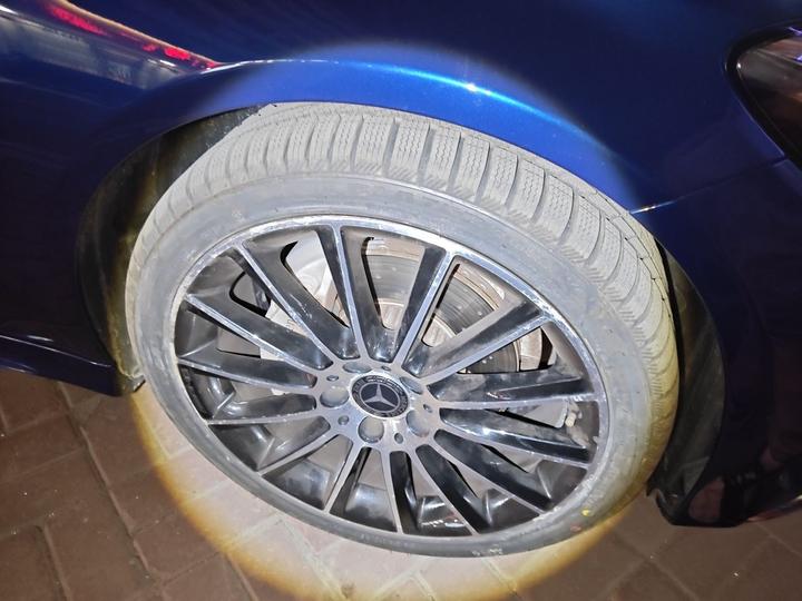 C-Class Imported 2016 C 200 4MATIC Coupe photo 8