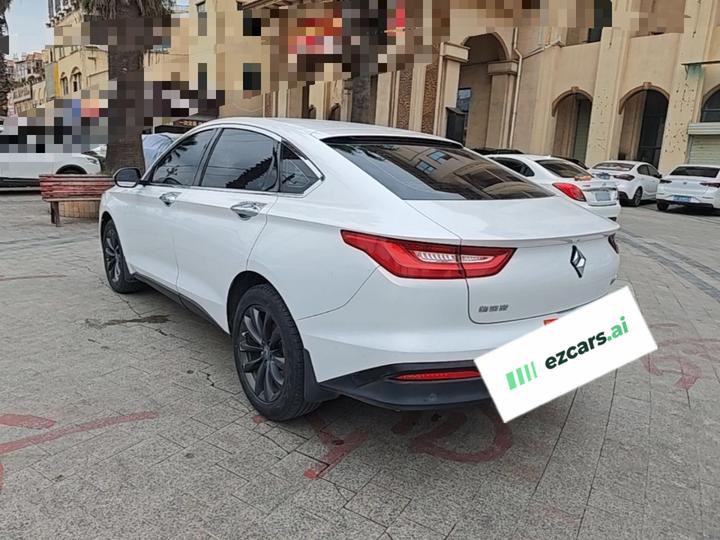 RC-6 2019 1.5T CVT 24 Luxury photo 4