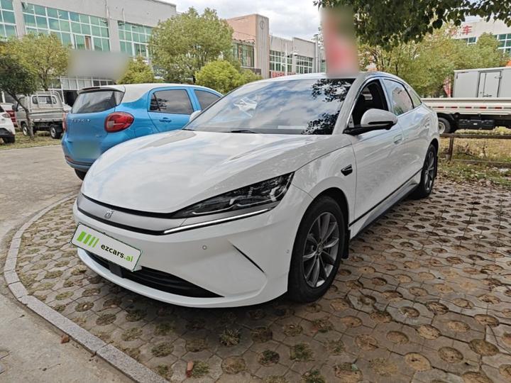Qin L 2025 EV 545KM