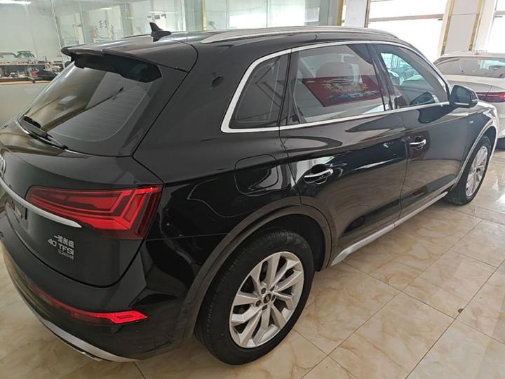 Q5L 2022 Facelift 40T Luxury Dynamic photo 4