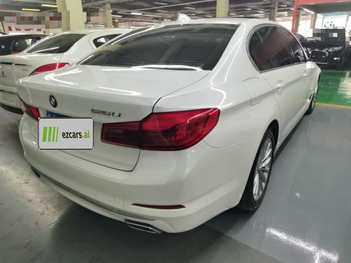 5 Series 2019 525Li Luxury photo 4