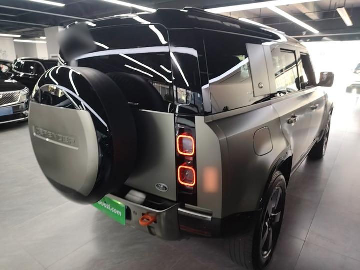 Defender 2023 Facelift 110 3.0T P400 X photo 6