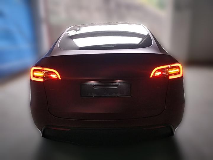 Model Y 2022 Facelift RWD photo 5