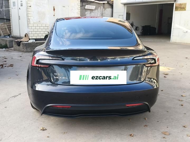 Model 3 2023 Long Range AWD photo 3