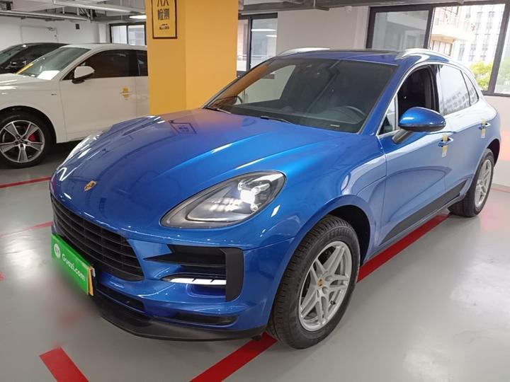 2018 Macan 2.0T