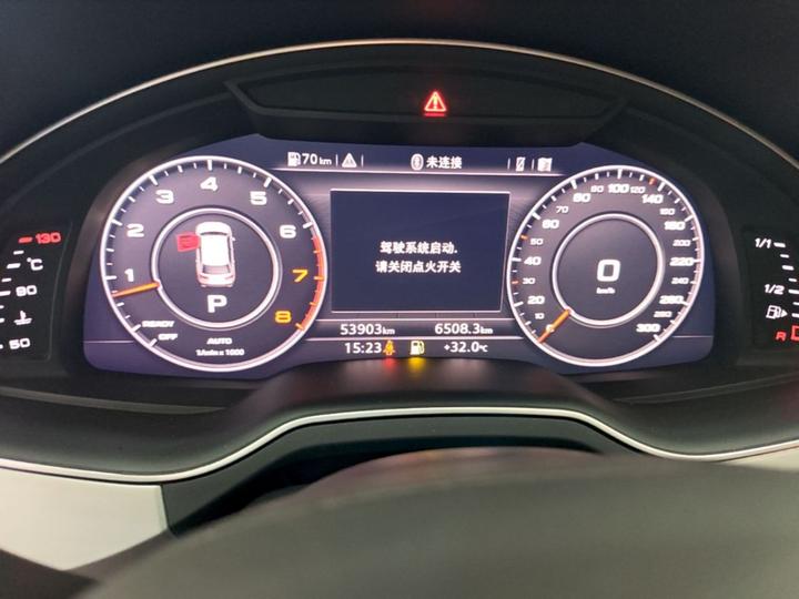 Q7 2019 55 TFSI Tech photo 7