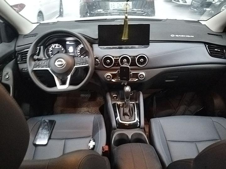 Qashqai 2025 2.0L CVT XV photo 5