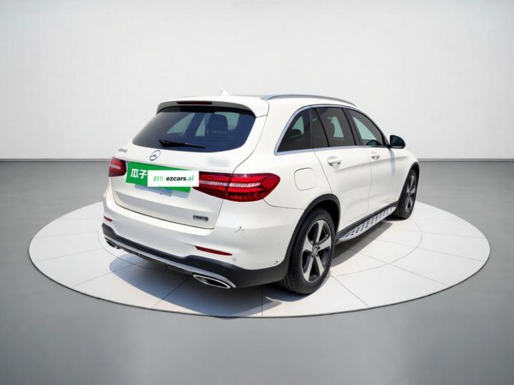 GLC 2017 GLC 300 4MATIC Dynamic photo 6