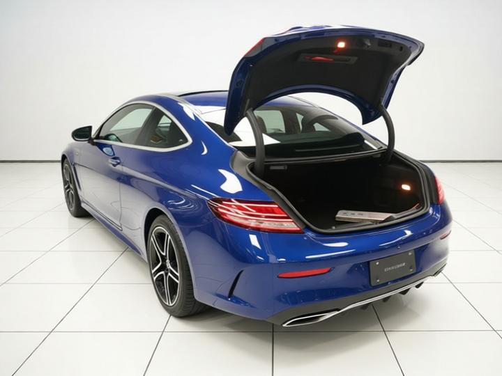 C-Class Imported 2020 C 260 Coupe photo 4